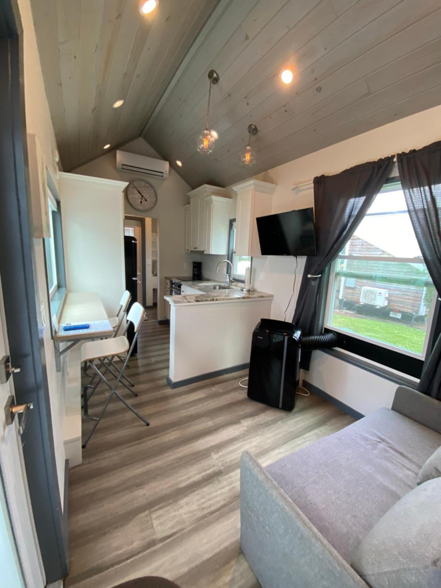 Orlando Lakefront Tiny Homes 6 Plus Month Rentals オーランド エクステリア 写真