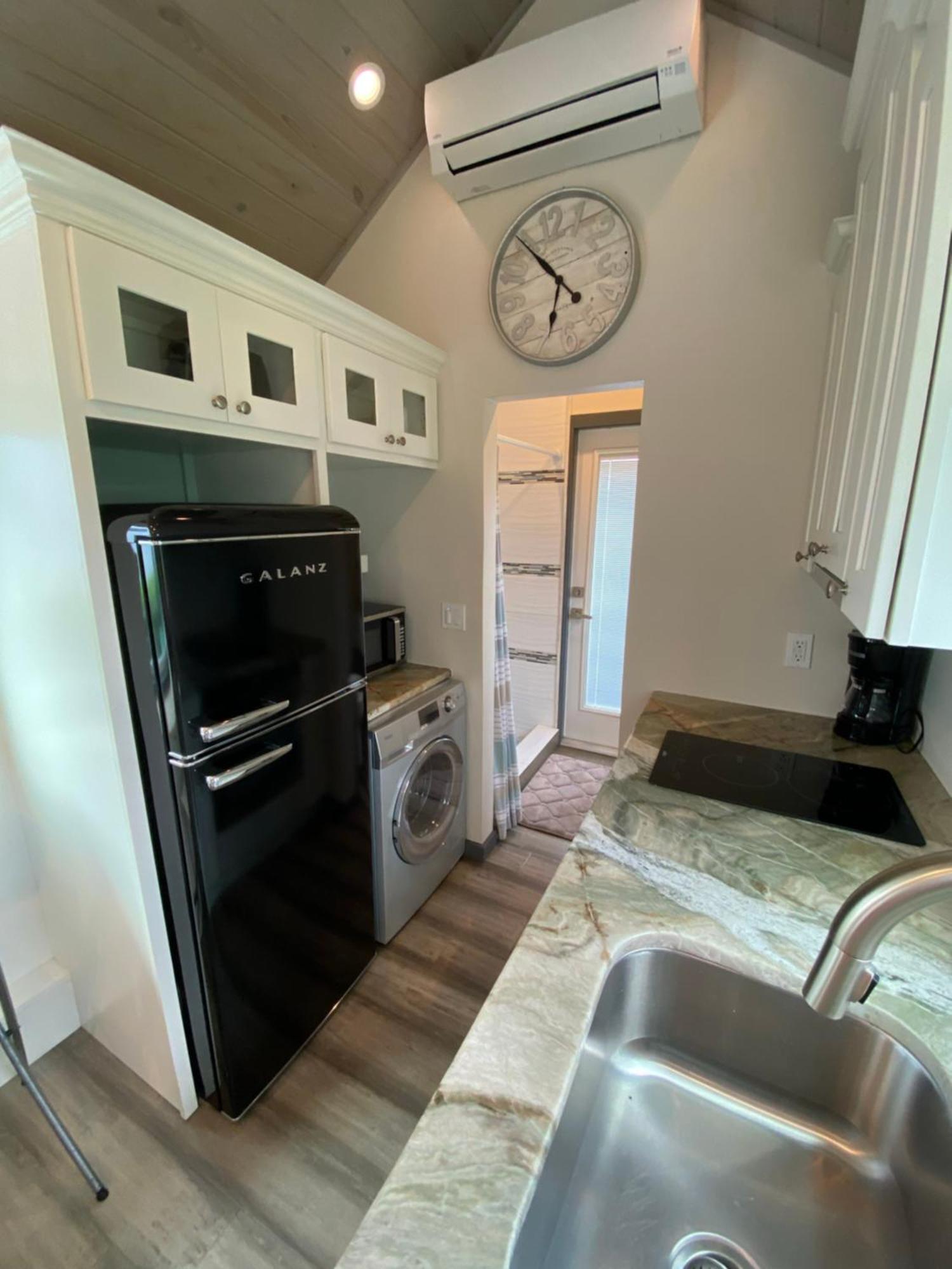 Orlando Lakefront Tiny Homes 6 Plus Month Rentals オーランド エクステリア 写真