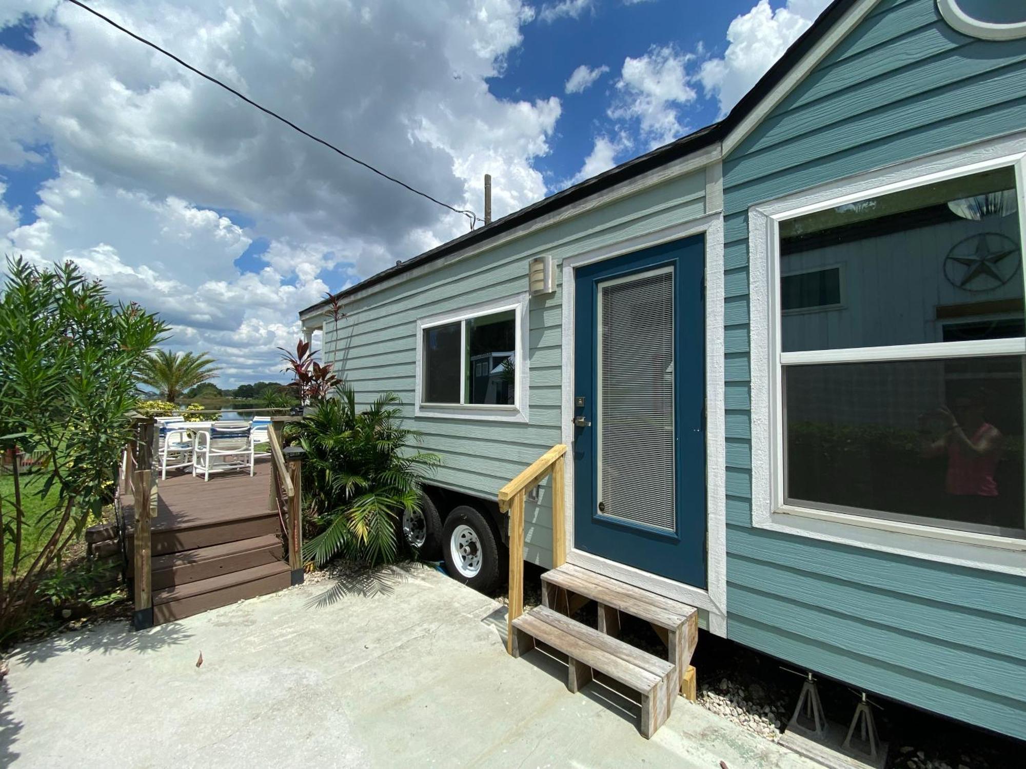 Orlando Lakefront Tiny Homes 6 Plus Month Rentals オーランド エクステリア 写真
