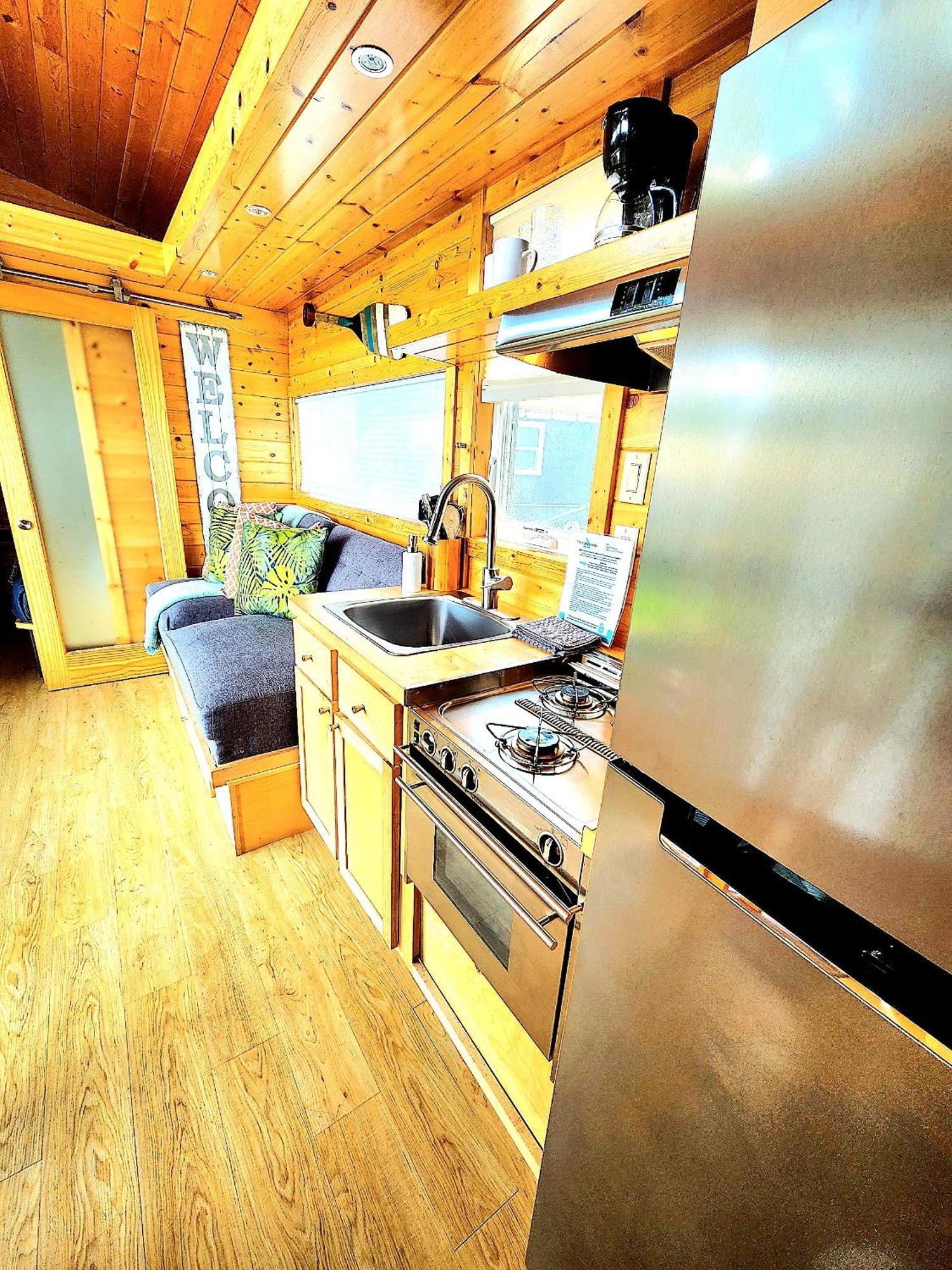 Orlando Lakefront Tiny Homes 6 Plus Month Rentals オーランド 部屋 写真