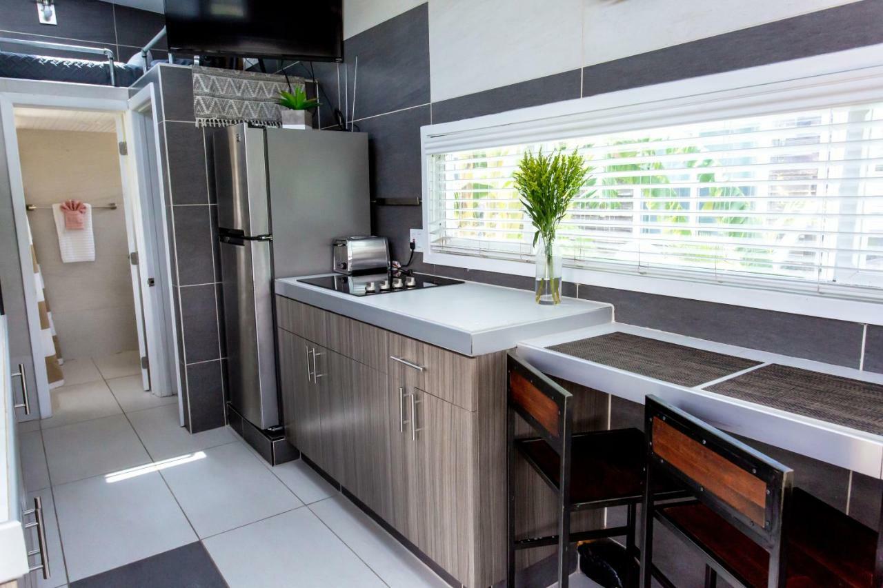 Orlando Lakefront Tiny Homes 6 Plus Month Rentals オーランド エクステリア 写真