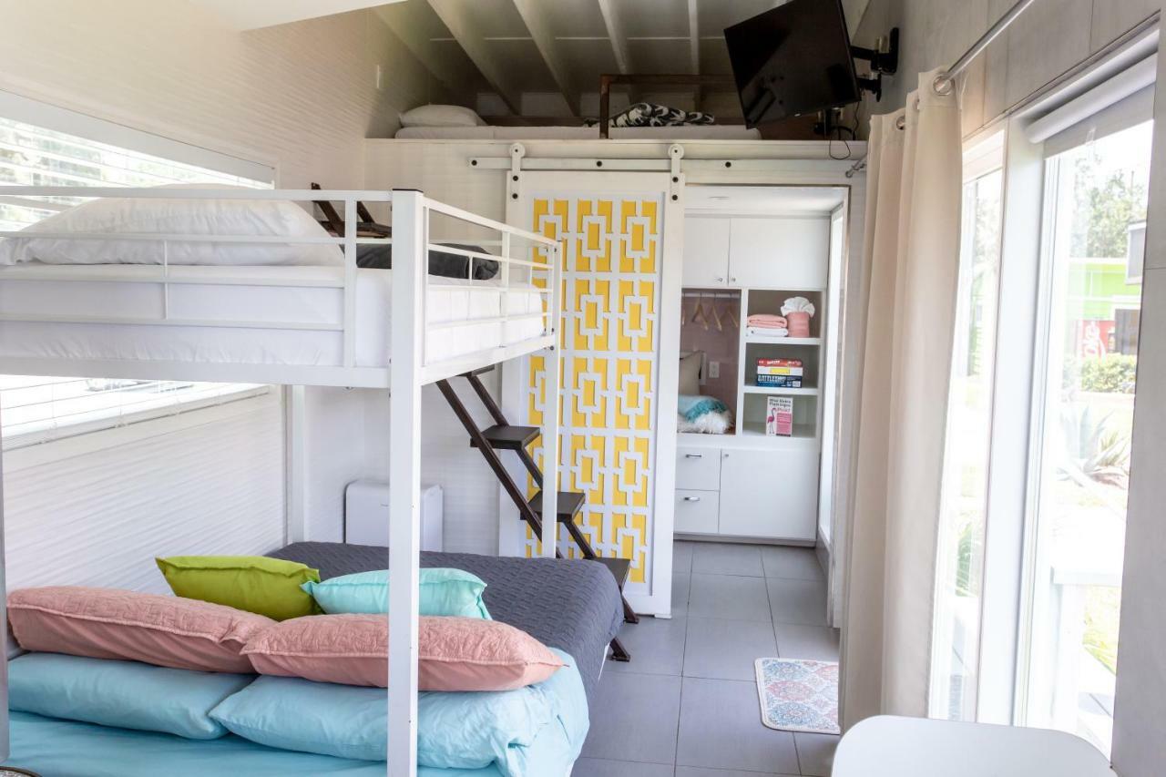 Orlando Lakefront Tiny Homes 6 Plus Month Rentals オーランド エクステリア 写真